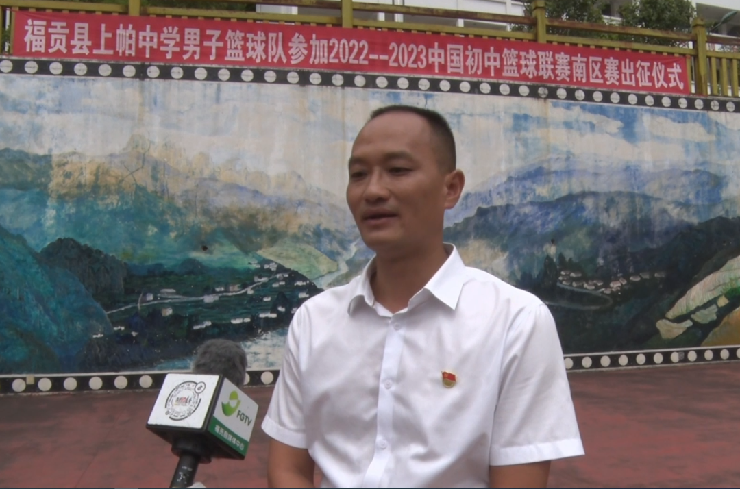 百色初中篮球联赛冠军_百色市篮球比赛_百色市第六届男子篮球